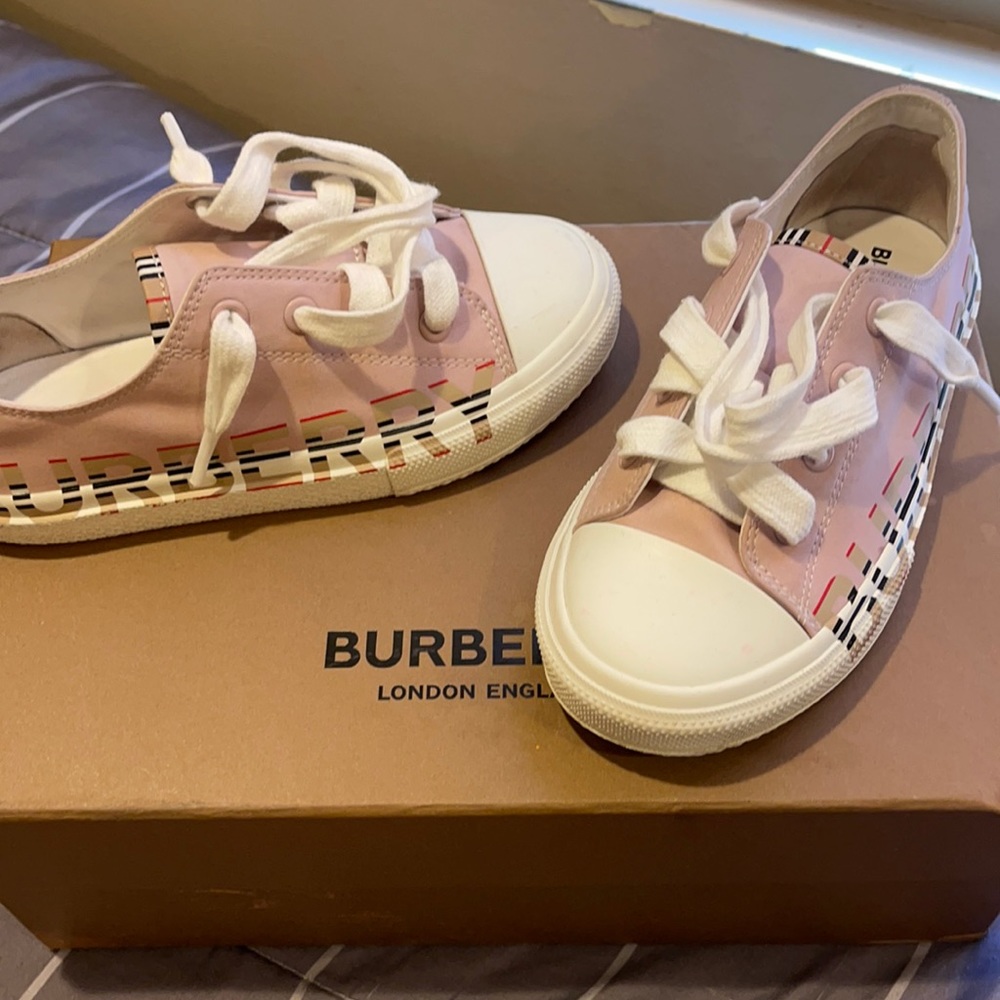 Burberry Shoes for girls